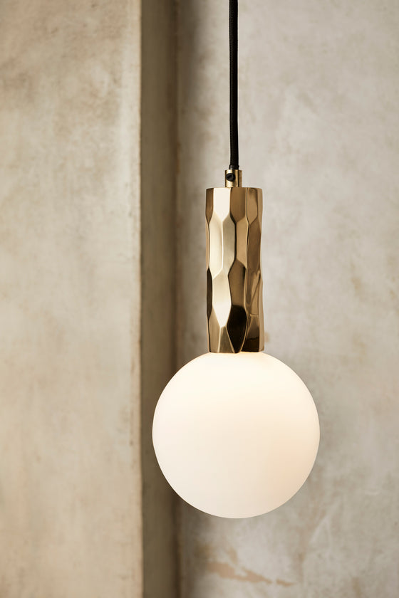 Kyoto Pendant light Brass with white glass